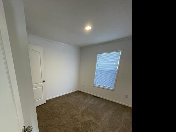 2022 Clayton 56MAR28362A(28x48) Mobile Home