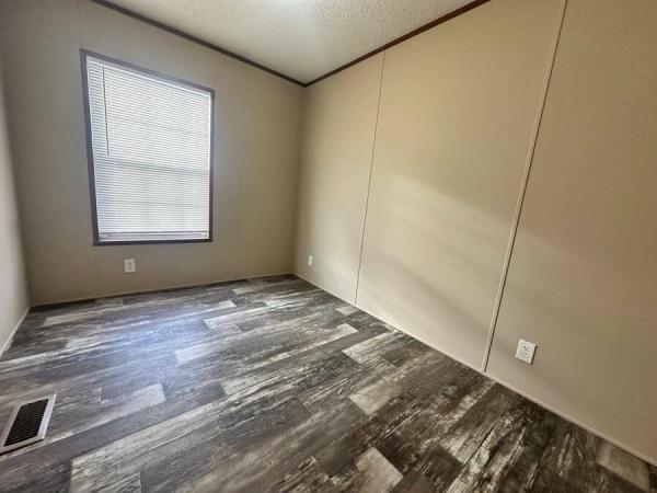 2020 LH166432-F  Home