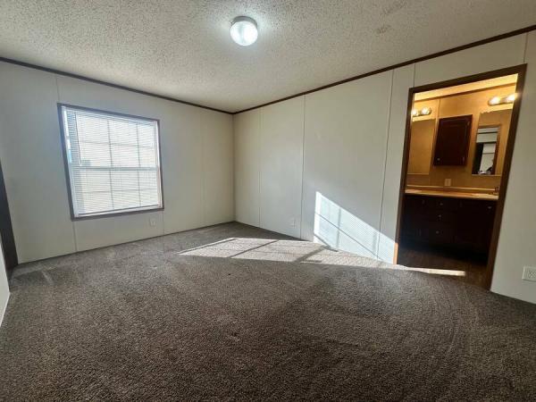 2020 LH168032L-F  Home