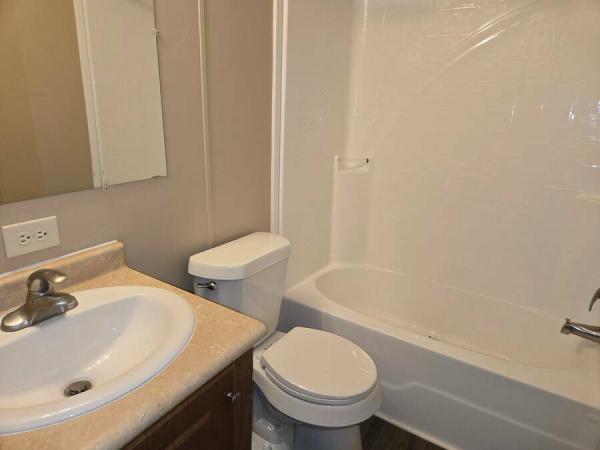 2019 LH166432-F  Home