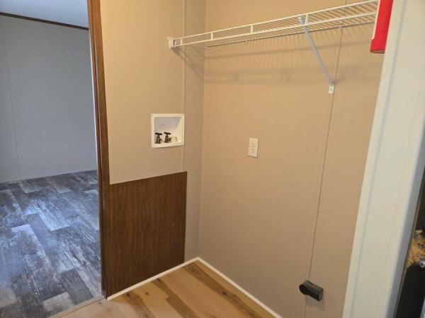 2019 LH166432-F  Home