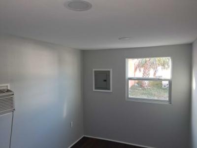 Photo 5 of 8 of home located at 7403 46th Ave. N. Lot 177 Saint Petersburg, FL 33709