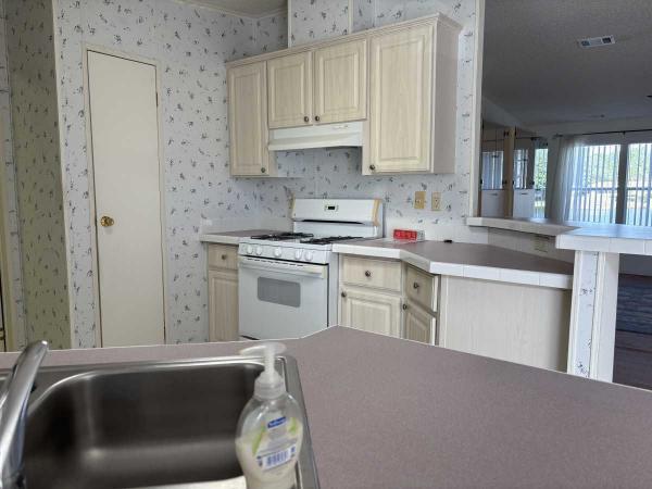 2000 Homes of Merit Mobile Home