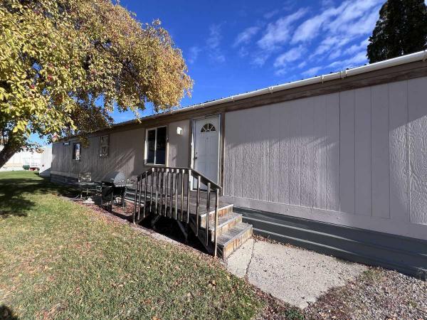 1985  Mobile Home For Sale