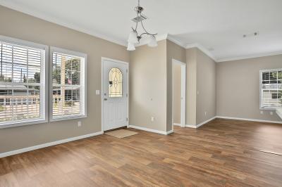 Photo 2 of 39 of home located at 5409 Wilson Drive Port Orange, FL 32127