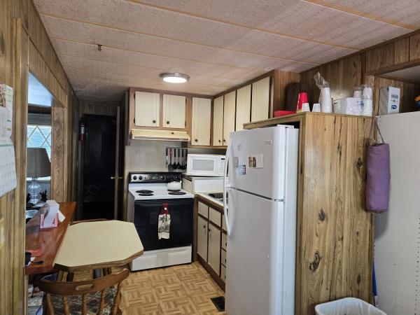 1984 PARK  Home