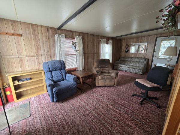 1984 PARK  Home