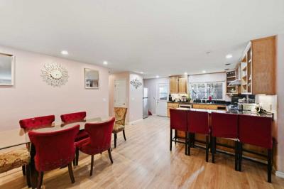 Photo 4 of 8 of home located at 1085 Tasman Dr. #861 Sunnyvale, CA 94089