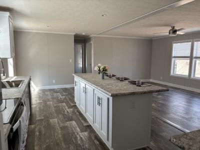 Photo 3 of 8 of home located at 7501 Edgehill Avenue Kansas City, KS 66109