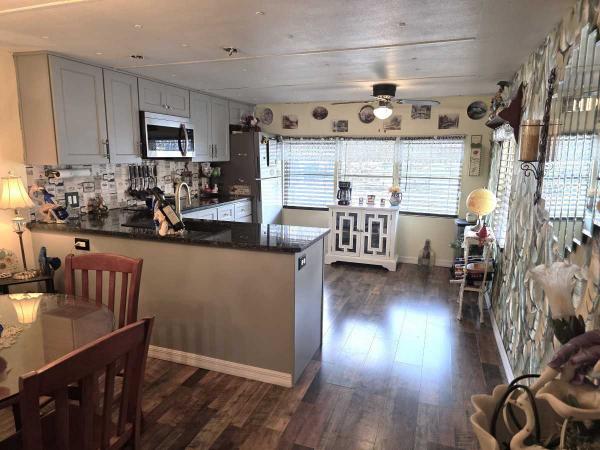 Photo 1 of 2 of home located at 21253 Yontz Rd Lot 78 Brooksville, FL 34601