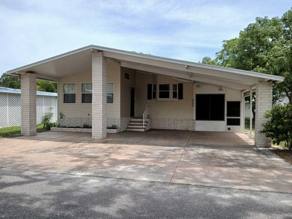 2001  Mobile Home For Sale