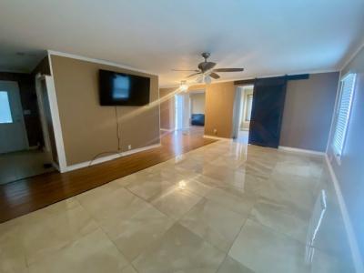 Photo 5 of 20 of home located at 306 Wycliff Court Melbourne, FL 32934