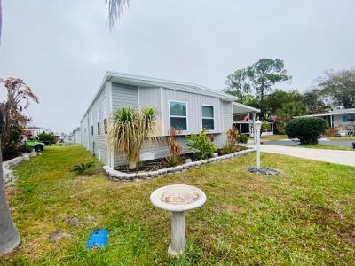 Photo 3 of 20 of home located at 306 Wycliff Court Melbourne, FL 32934