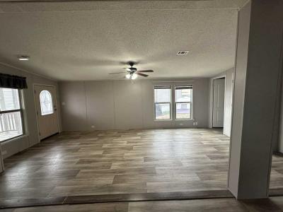 Photo 5 of 15 of home located at 7616 Upper Seguin Road Converse, TX 78109