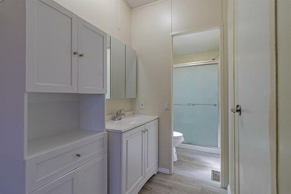 1990 Fleetwood Manufactured Home