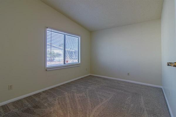 1990 Fleetwood Manufactured Home