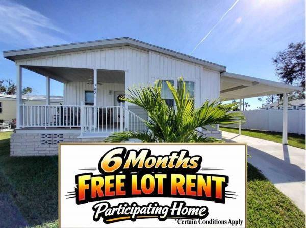 Photo 1 of 2 of home located at 7021 Bartlett Ct. Ellenton, FL 34222