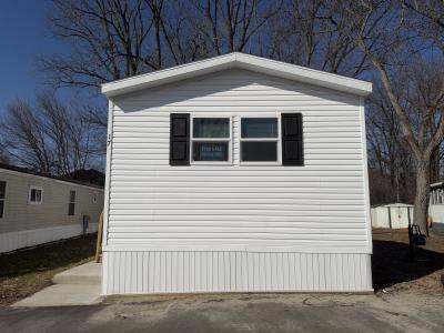 Photo 2 of 9 of home located at 475 North Maple Lot 17 Saline, MI 48176