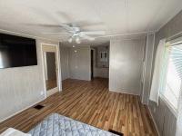 1983 Homes of Merit Manufactured Home