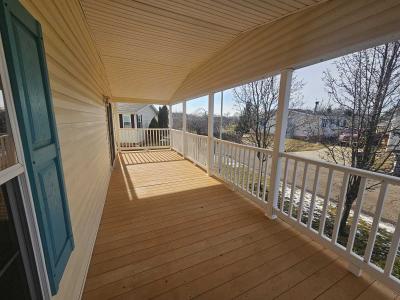 Photo 5 of 17 of home located at 2557 Shakespeare Lane Northville, MI 48167