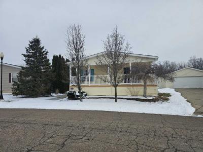 Photo 3 of 17 of home located at 2557 Shakespeare Lane Northville, MI 48167