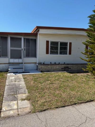 Photo 2 of 17 of home located at 3825 Edam St Sarasota, FL 34234