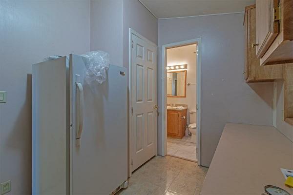 1989 Home Systems  Canyon Crest Manufactured Home