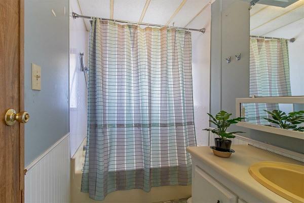 1982 Fuqua Carefree Manufactured Home