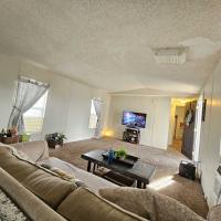 1999 Fleetwood Broadmore Manufactured Home