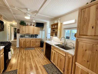 Photo 4 of 38 of home located at 201 S Greenfield Rd 246 Mesa, AZ 85206