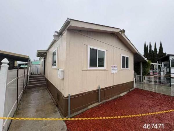 Photo 1 of 2 of home located at Buena Park Manor 7142 Orangethorpe Ave Spc 17C Buena Park, CA 90621