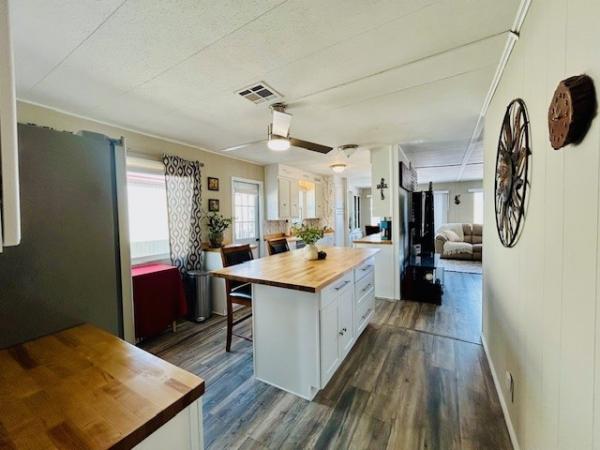 1973 Cavco Manufactured Home