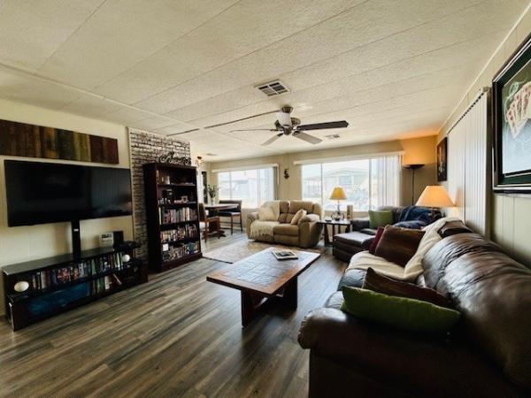 1973 Cavco Manufactured Home