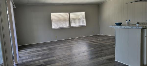 1983 MH Palm1234 Mobile Home