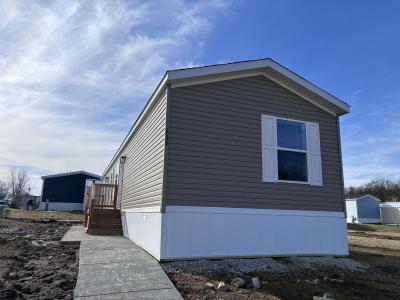 Photo 1 of 6 of home located at 239 E Heather Ct Highland, MI 48357