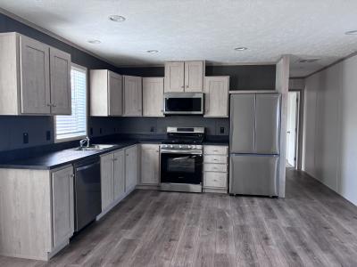 Photo 2 of 6 of home located at 239 E Heather Ct Highland, MI 48357