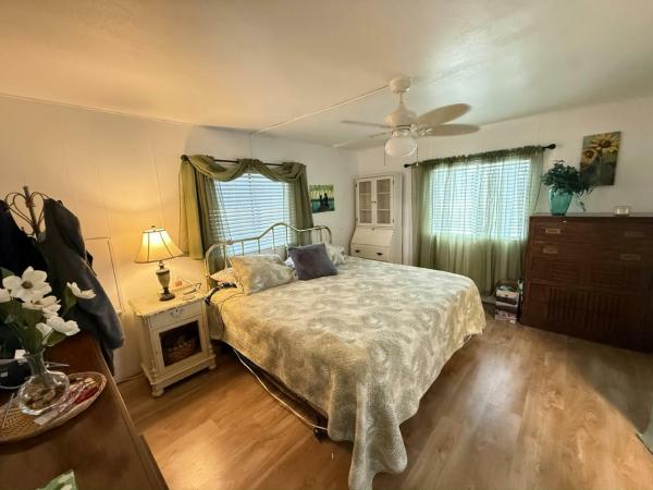 1983 PRES HS Manufactured Home