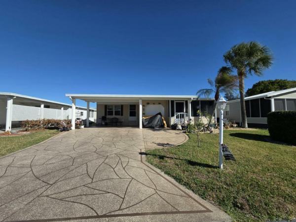 Photo 1 of 2 of home located at 1082 Celebration Drive Sebring, FL 33872