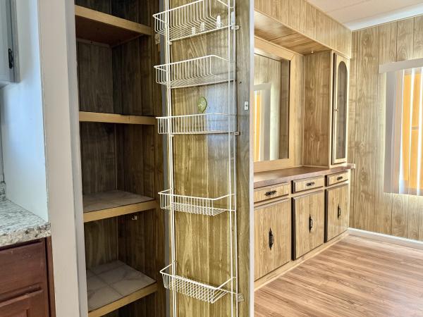 1978 HILLCREST HILLCREST Mobile Home