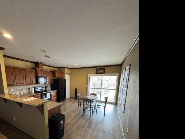 2014 CMH 32SMH32503AH14 Mobile Home