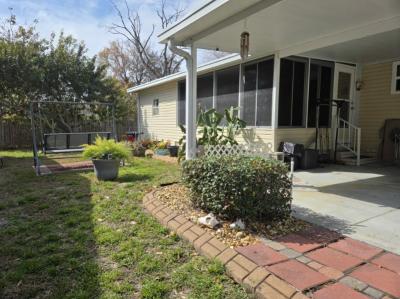 Photo 4 of 20 of home located at 935 Ridge Drive Auburndale, FL 33823