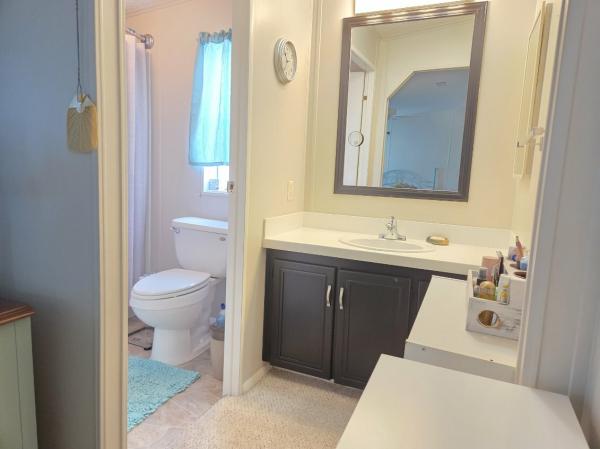 1999 Homes of Merit N/A Mobile Home