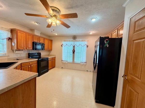 Photo 1 of 2 of home located at 242 Cranberry Beach Blvd. White Lake, MI 48386