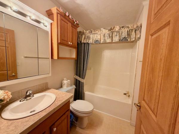 2003 CHAMPION Mobile Home