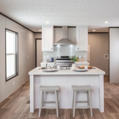 Photo 3 of 28 of home located at 9901 State Road 3 #0071 Muncie, IN 47303