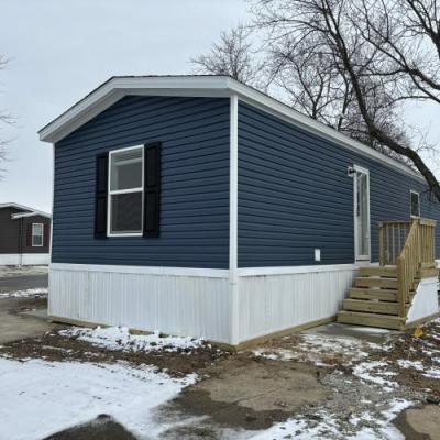 Photo 2 of 37 of home located at 9901 State Road 3 #0107 Muncie, IN 47303