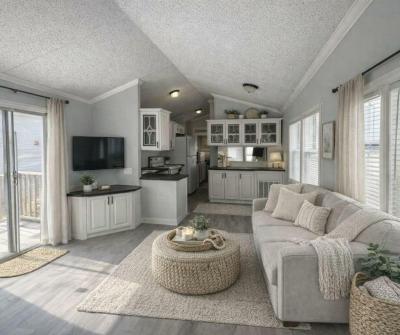 Photo 2 of 14 of home located at 1117 Chicago Bulls St Avon Park, FL 33825