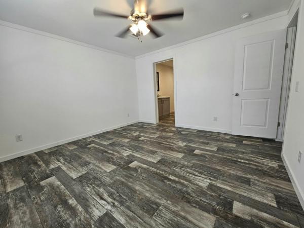 2024 Champion  LAKE MANOR  Home