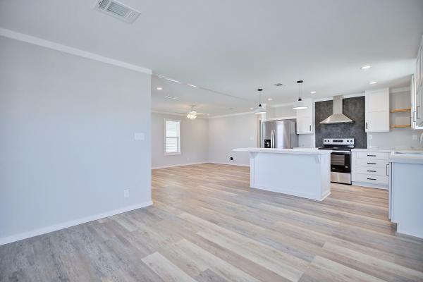 2025 Palm Harbor 29 340CS28563A  Home