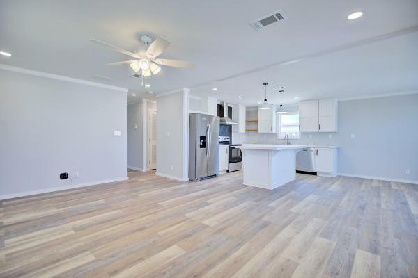 2025 Palm Harbor 29 340CS28563A  Home